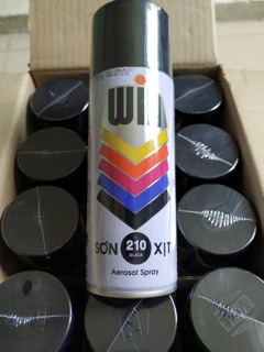 Sơn xịt hiệu WIN