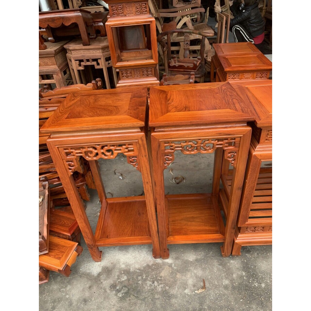 Đôn vuông gỗ hương đá hàng đẹp