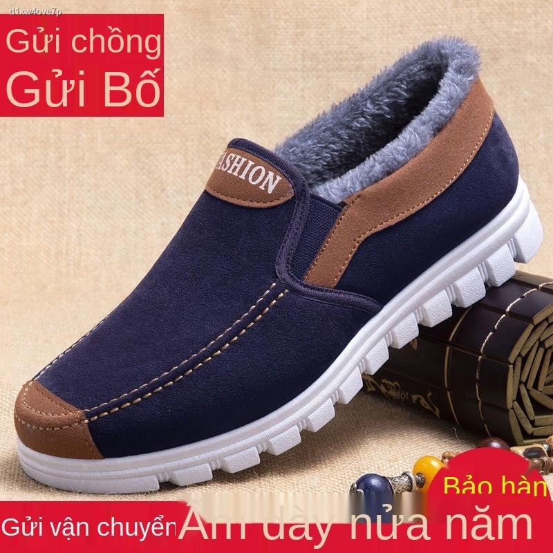 Mùa đông cũ giày vải Bắc Kinh của nam giới bông ấm áp và nhung cho người trung niên cao tuổi không trơn trượt đế mềm bìn