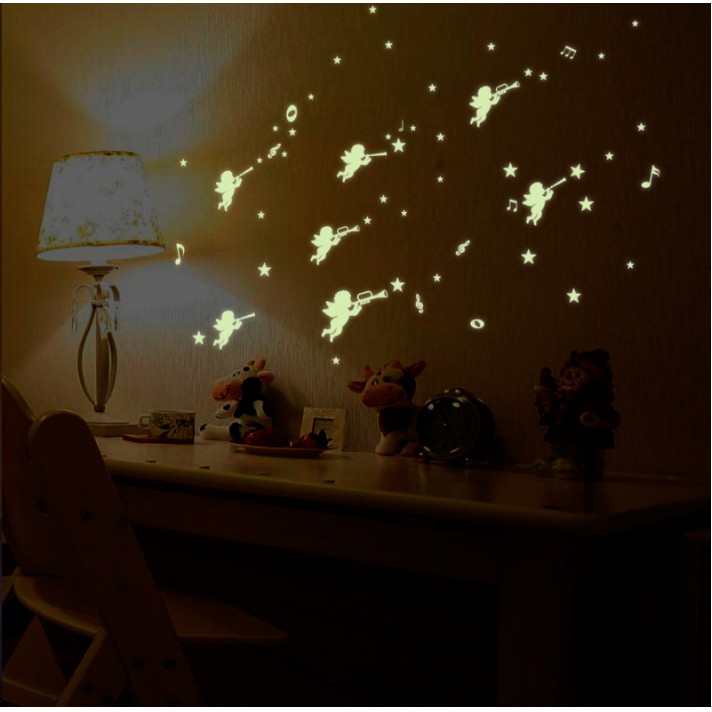 Decal trang trí tường nhiều Thiên Thần nhỏ - Dạ Quang