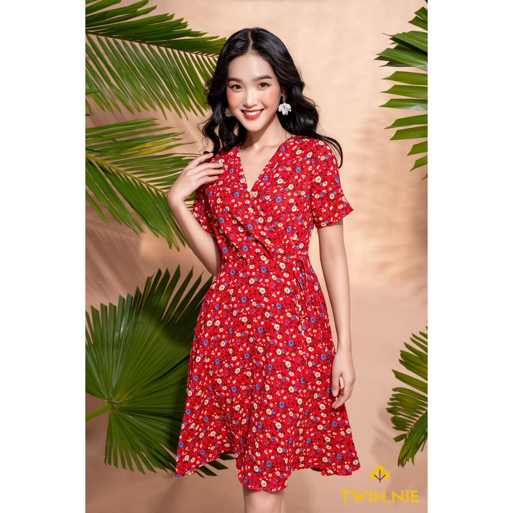 Váy liền nữ hoa cổ V nơ eo chất đũi mát mịn [TNV5]