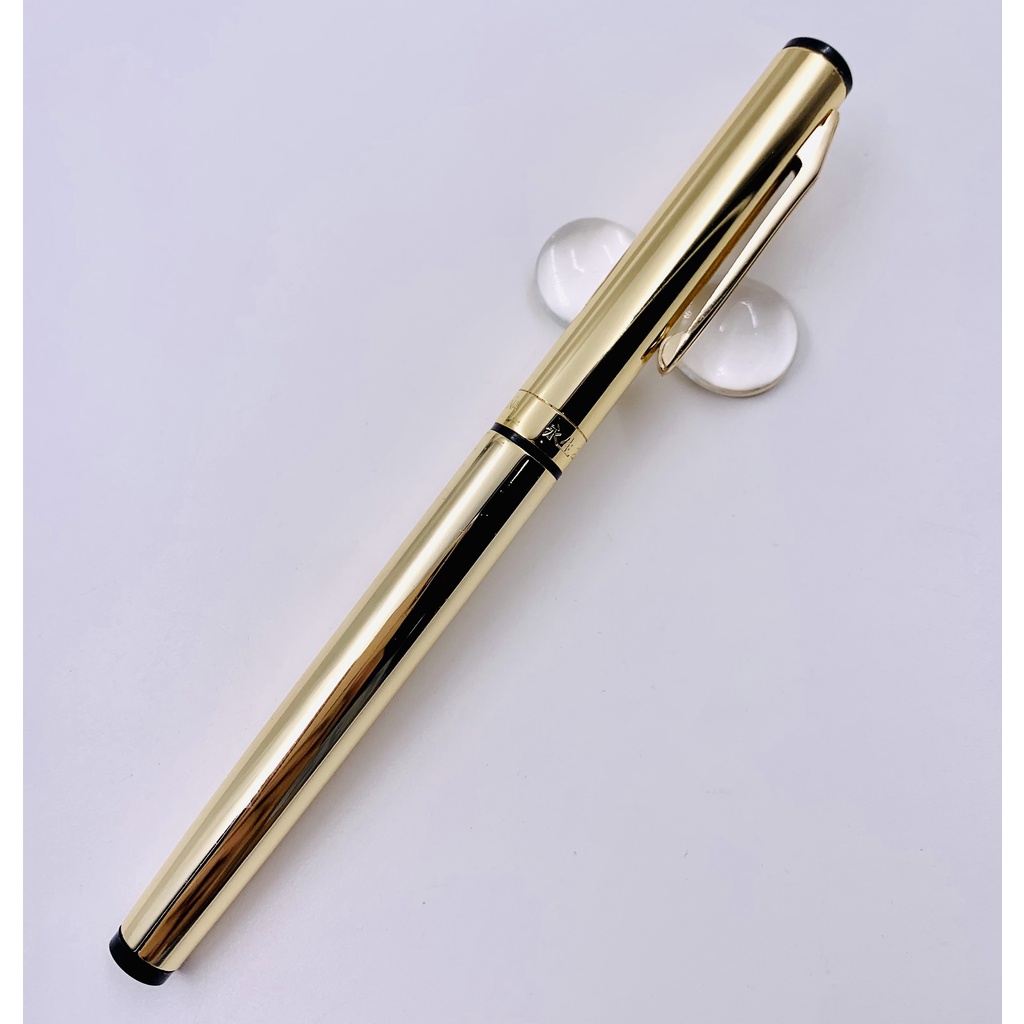 Bút máy cổ WingSung 228