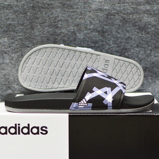 DÉP ADIDAS CLOUDFOAM PLUS GRAPHIC MÀU ĐEN ĐẾ XÁM