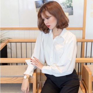 Áo sơ mi trắng tay phồng nhún vai