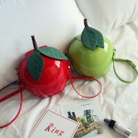 Túi quả táo xanh