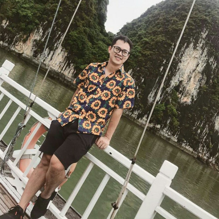 Áo sơ mi hoa hướng duơng. Vải kate thái mềm mịn