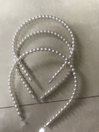 Sỉ 12 bờm hạt trai xinh xắn, Hạt 8mm