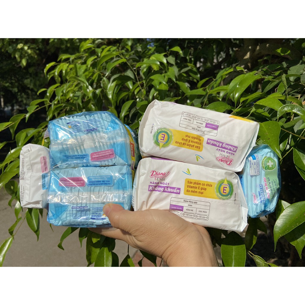 COMBO 2 BĂNG VỆ SINH HÀNG NGÀY COOL FRESH 20 MIẾNG Có quà tặng