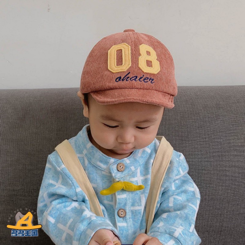 Mũ lưỡi trai có họa tiết chữ thêu thời trang phong cách cho bé