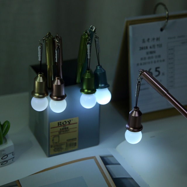 Bút đèn lồng xinh xắn