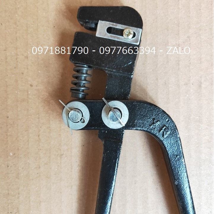 Kìm đột lỗ chân chữ nhôm inox