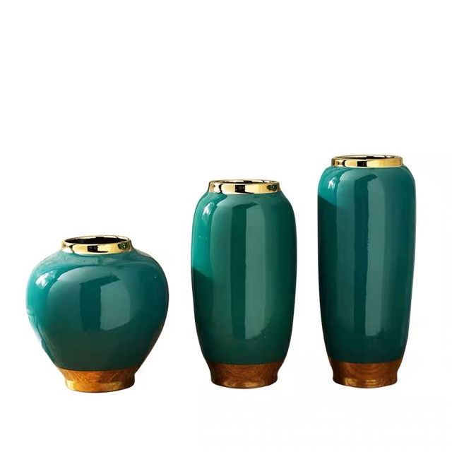 3 lọ hoa sứ xanh viền vàng