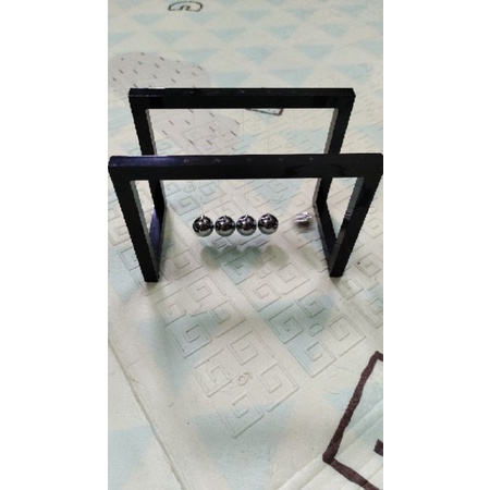 Con lắc newton nhựa acrylic, con lắc vĩnh cửu, khung bằng nhựa acrylic và 5 viên bi thép