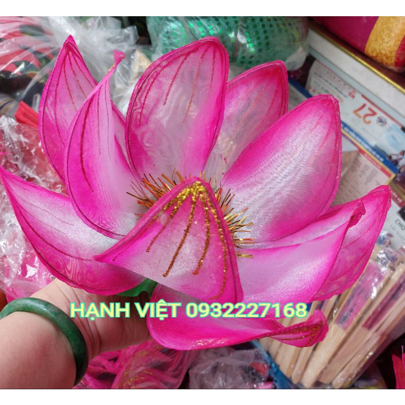 Hoa sen múa biểu diễn văn nghệ [ giá tiền 1 bông ]