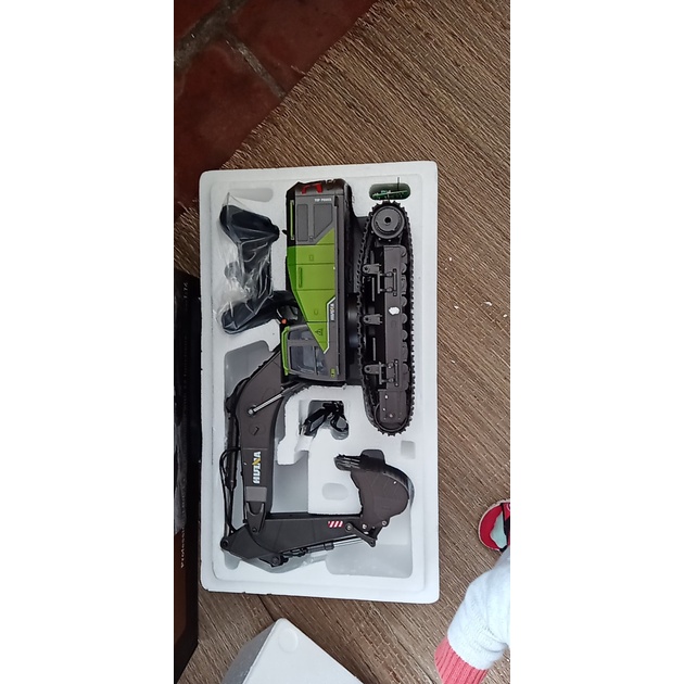 XE MÁY XÚC HUINA 593 BẢN QUỐC TẾ