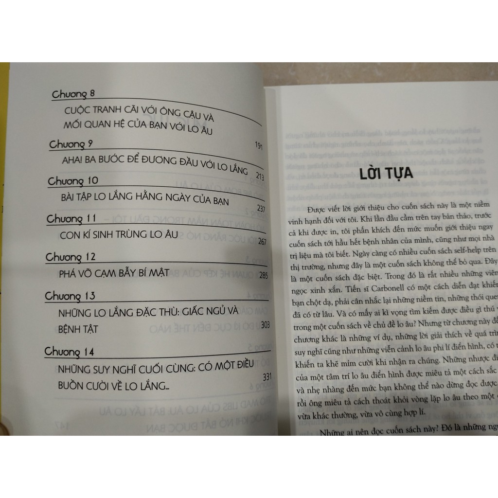 Sách - Trò bịp bợm của lo âu