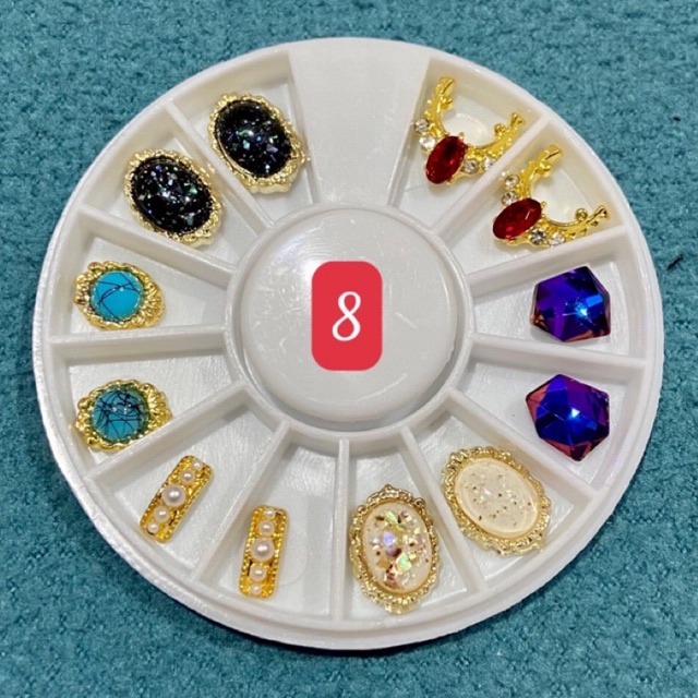 Nhiều loại khay mix sẵn đá cham trang trí móng tay nail