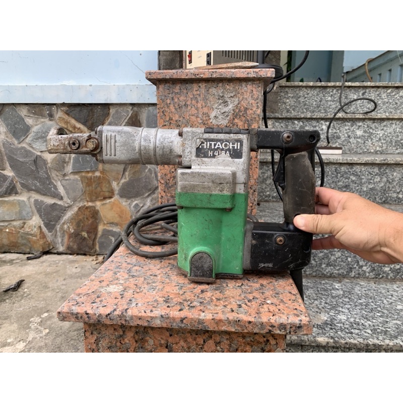 máy đục Hitachi như hình.
