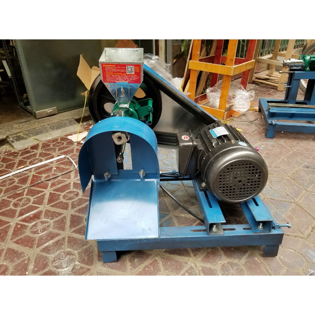 Máy làm bánh ống máy nổ bỏng phụt ống chạy điện 1 pha