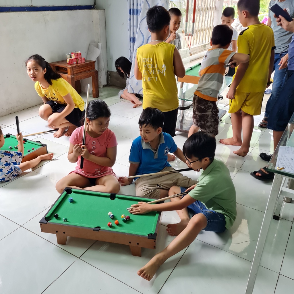Cỡ Lớn-Đồ chơi bàn Bida- Bia mini kích thước 69x37x17cm bằng gỗ cho bé