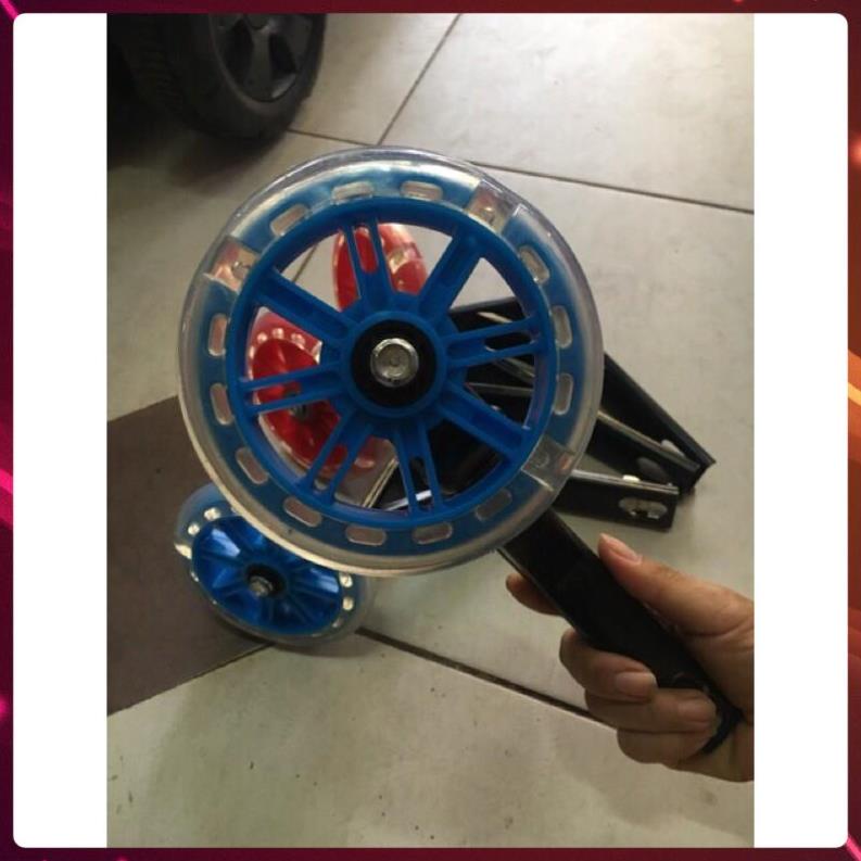 Bánh phụ xe đạp cho bé giá sỉ đủ size