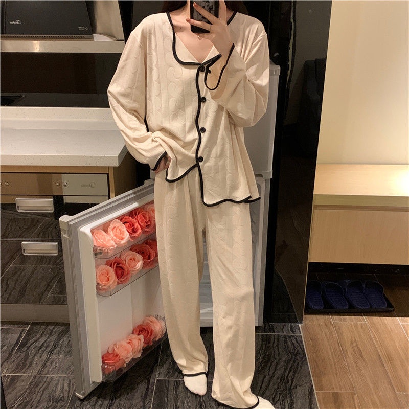 Bộ đồ ngủ dài tay họa tiết hoa phong cách thời trang Hàn Quốc cho nữ