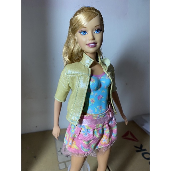 Búp bê Barbie áo khoác da