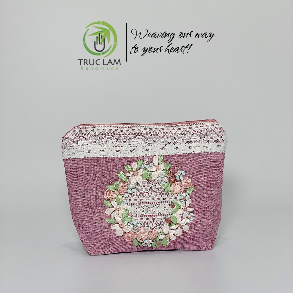 Ví Cầm Tay Nữ Thêu Ruy Băng Họa Tiết Hoa Phối Ren - Trúc Lâm Handmade