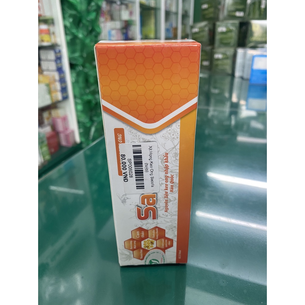 Xịt họng keo ong Sacofa - Hỗ trợ cải thiện tình trạng ho, đau rát cổ họng (hộp 1 lọ x 50ml)