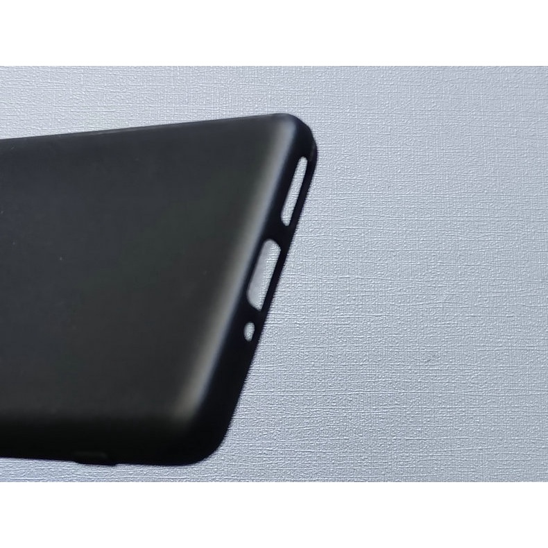Ốp lưng dẻo đen cho Xiaomi Mi 12/ 12X không bám vân tay, khoét riêng từng mắt camera.