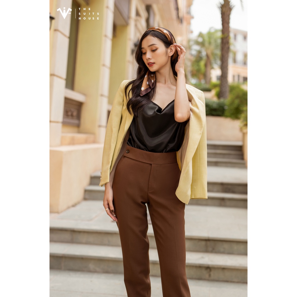 Bộ vest nữ vàng nhạt phối quần nâu đậm, 1 khuy 2 túi, suits chuẩn form sartorial The Suits House