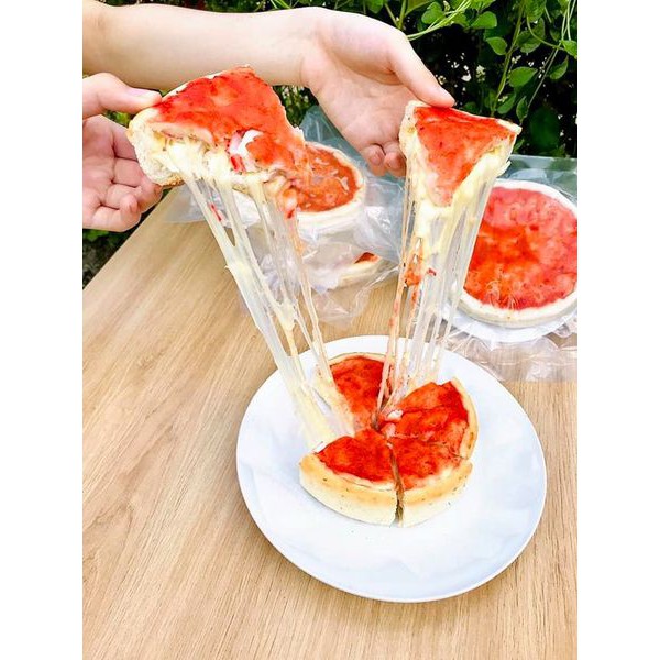 Pizza chicago nhân nhồi phomai cực nhiều