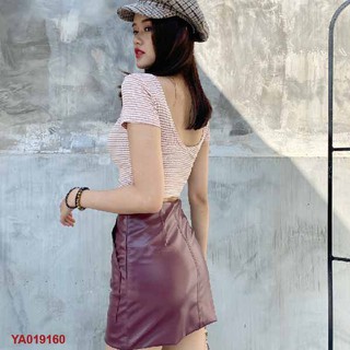 Áo croptop cổ tim sọc nâu - ya019160