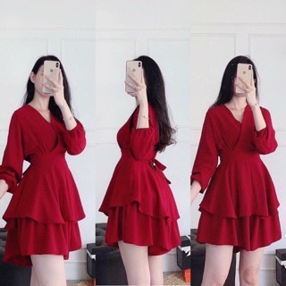 Váy đỏ xinh xắn