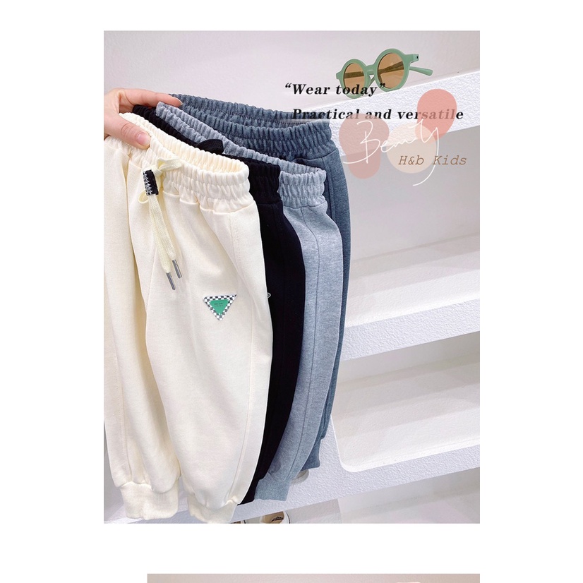 Quần nỉ bo chun tag tam giác cho bé