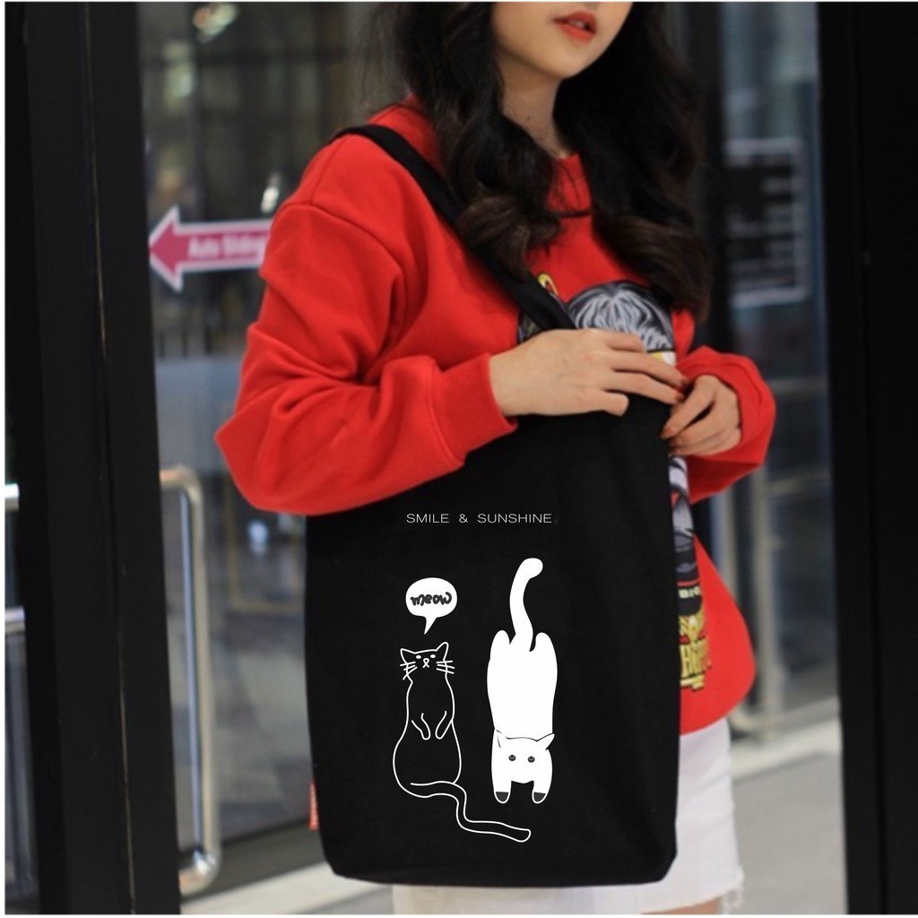 TOTE CANVAS hot trend 2022 Nhiều mẫu lựa TÚI VẢI ĐEO VAI BAG CÓ KHÓA KÉO SIZE LỚN 33x38cm AOMIVN DU LỊCH MÀU ĐEN TRẮNG