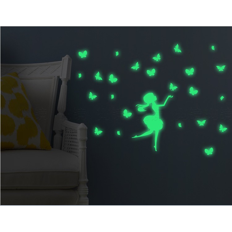 Decal trang trí tường Cô Gái khiêu Vũ cùng Bướm - Dạ Quang