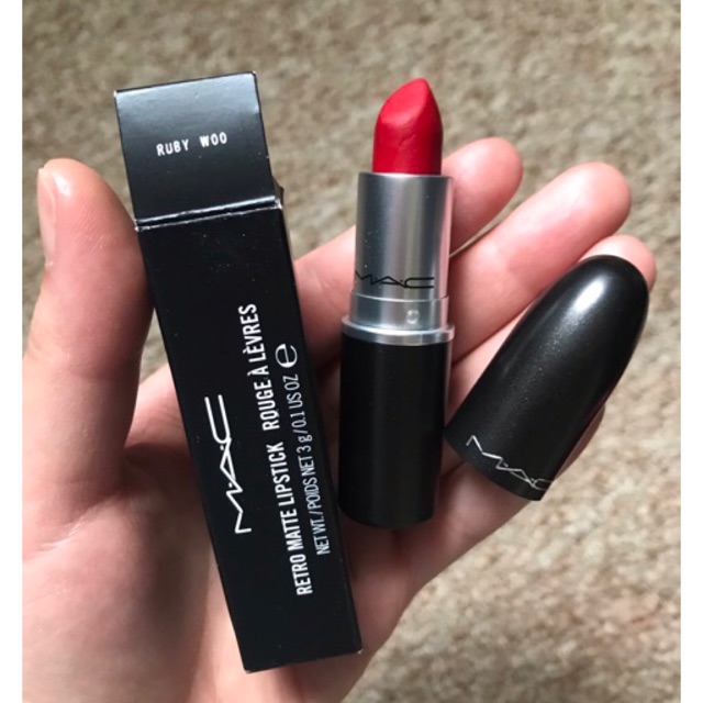 Son MAC Chili , Ruby woo, Lady danger , Dangerous authentic matte