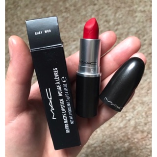 Son MAC Chili , Ruby woo, Lady danger , Dangerous authentic matte
