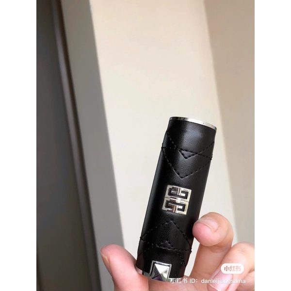 Son thỏi Givenchy màu 333 đỏ thuần