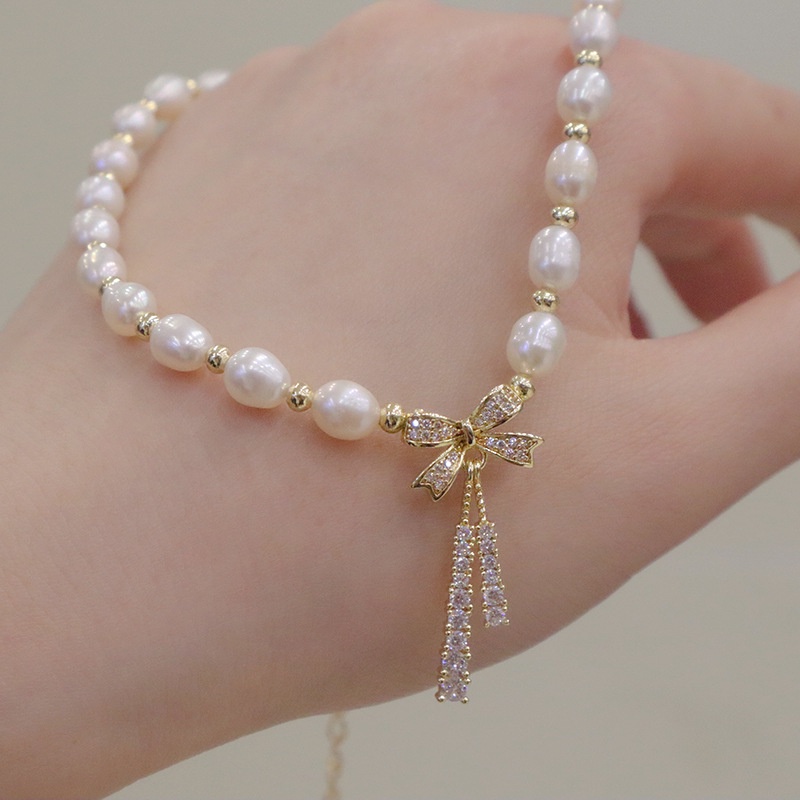 Vòng cổ Mặt Hình Nơ Đính Ngọc Trai Phong Cách Thời Trang 2022