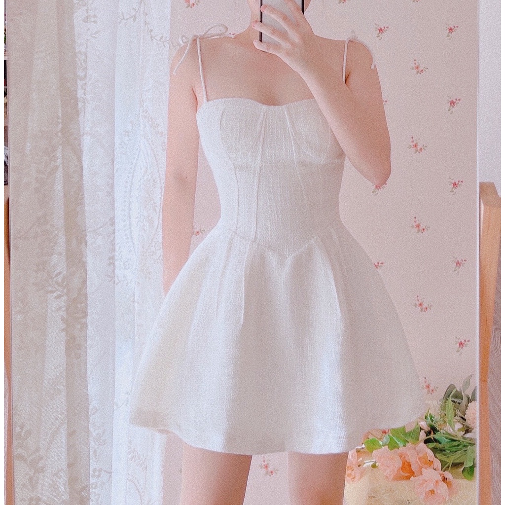 Đầm nữ hai dây dáng xòe Emilyshop