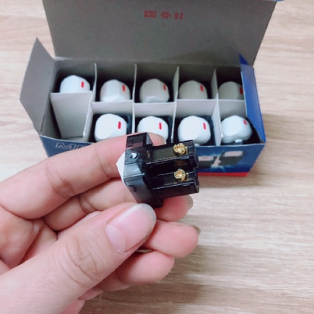 Công tắc 1 chiều MPE A30/1