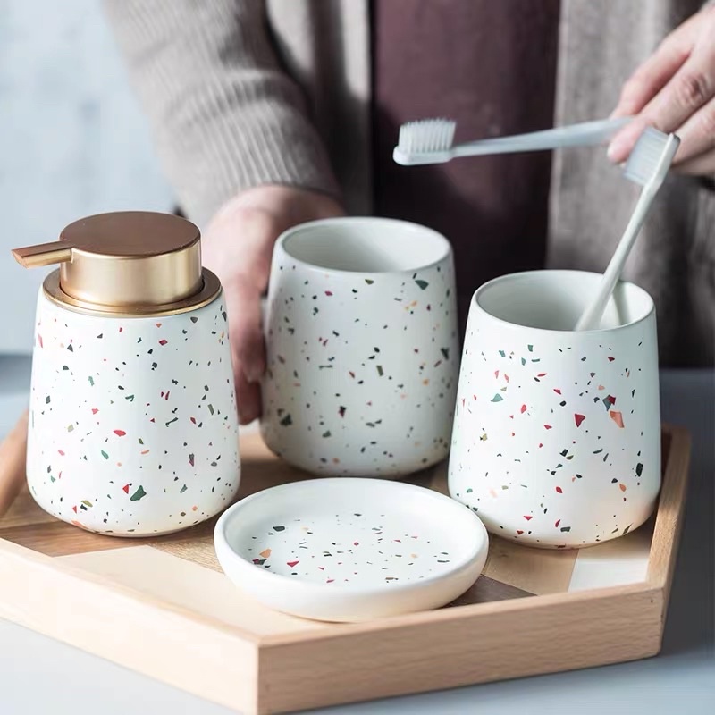 Bình đựng xà phòng, nước rửa tay bằng gốm sứ