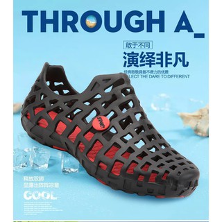 Giày cao su có lỗ thoáng khí dành cho nam và nữ
