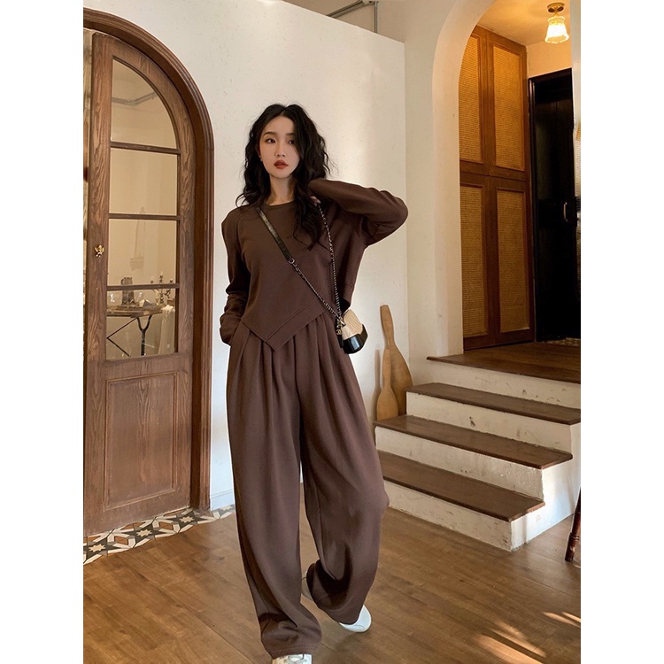 Set đồ nữ - Quần ống rộng và áo thun dài tay lệch tà Chất vải nỉ cotton mềm mịn Thu Đông