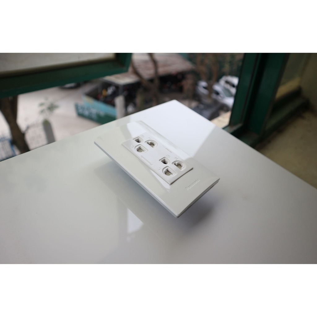 Mặt cho 3 thiết bị Panasonic Halumi