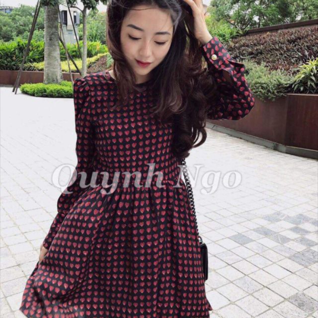 Váy zara size xs chất voan lua phù hop voi nguoi 55k đổ lai nha moi nguoi cam on moi nfuoi da ung jo
