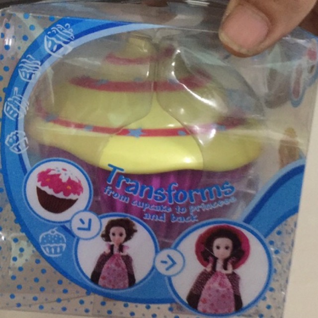 Đồ chơi Búp bê bánh ngọt Mini Doll Cupcake Surprise