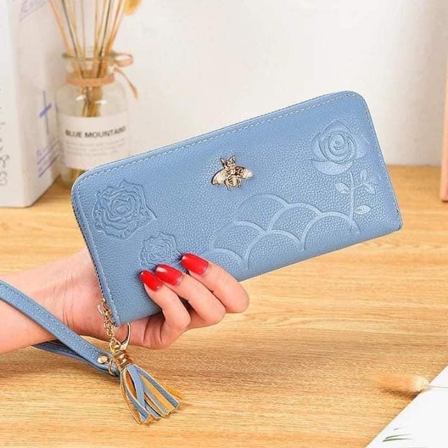 Ví nữ da mềm đính Ong